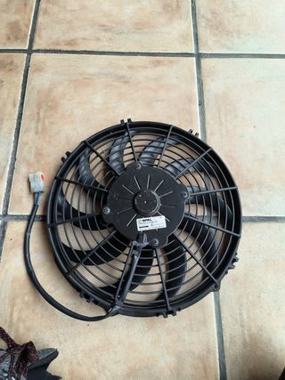Ventilador SPAL 12V y bote agua audi a4