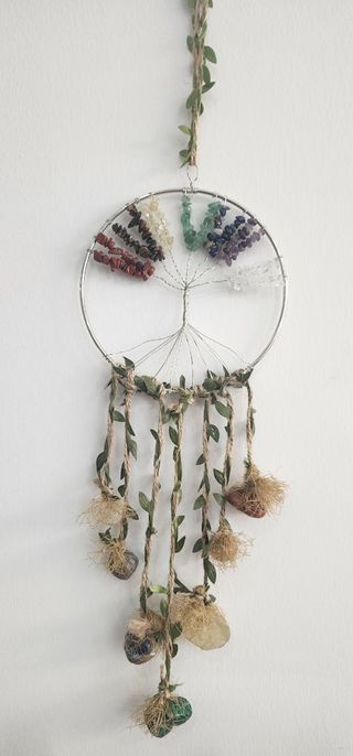 Espanta espíritos com cristal.