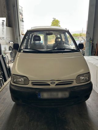 Nissan Vanette Cargo - Despiece