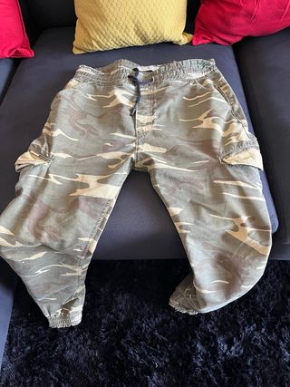 Pantalón Militar Zara talla L