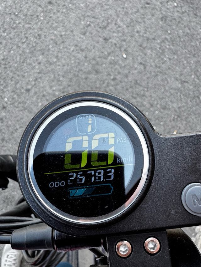 Patinete eléctrico Janobike T10