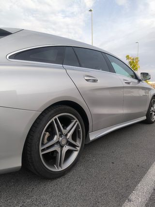 Mercedes-Benz Clase CLA 2015