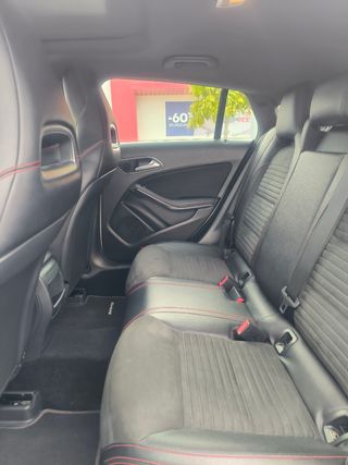 Mercedes-Benz Clase CLA 2015