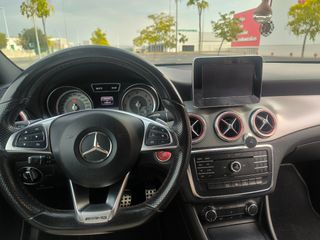 Mercedes-Benz Clase CLA 2015