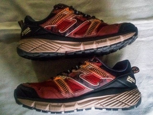 Zapatillas JOMA  RECON + DESCUENTO + REGALO