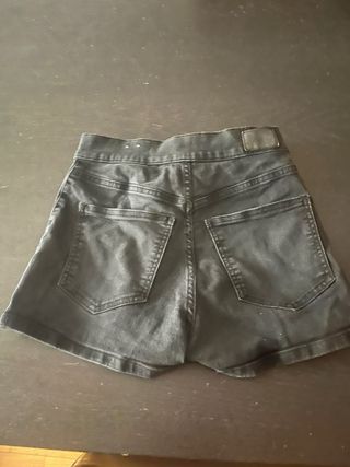 Shorts negros Pull&Bear