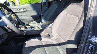 Hyundai Kona 100kW EV Klass 305km