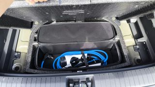 Hyundai Kona 100kW EV Klass 305km