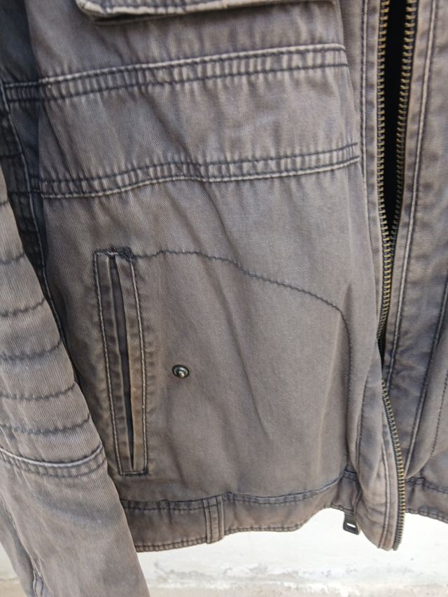 Blusão Cinza Vintage