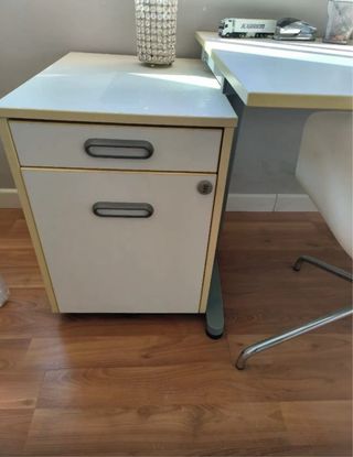 Mesa escritorio curva blanca + cajonera