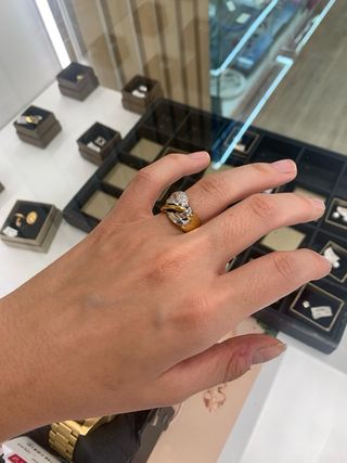 ANILLO ORO 18K CON BRILLANTES
