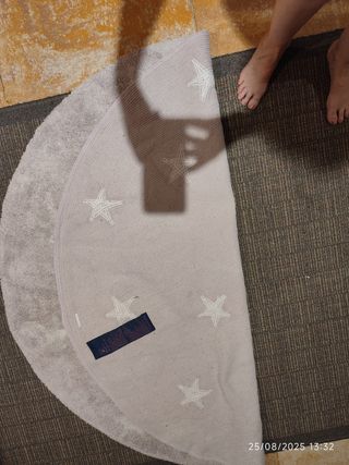 Alfombra infantil Lorena Canals malva. 140 cm diàm