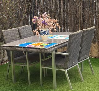Mesa y 4 sillas jardín - Marron
