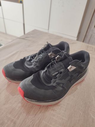 Zapatillas Salomon Ultra Glide talla 45 ⅓