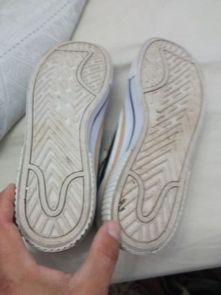 Zapatillas Nike Court Legacy - Blancas y Negras