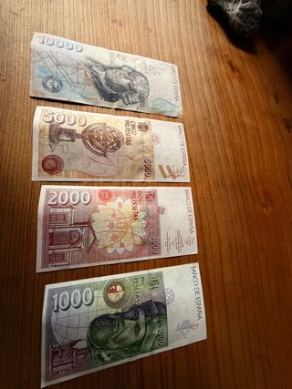 4 Billetes Peseta España (10000, 5000, 2000, 1000)