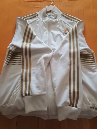 Chaqueta Adidas Real Madrid - Blanca y dorada