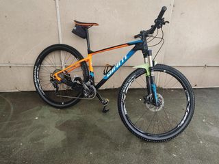 BICI MTB CARBONO GIANT XTC ADVANCED 29”