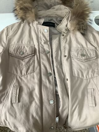 Chaqueta beige con capucha de PURIFICACIÓN GARCIA 