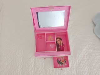 Joyero Top Model rosa musical