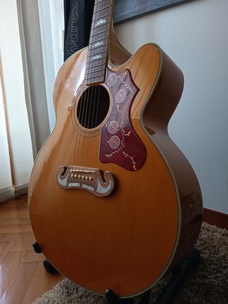 Guitarra Electroacústica Epiphone J-200 EC Studio