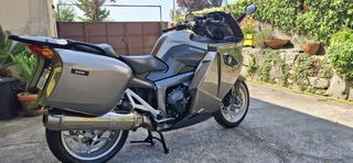 BMW K 1300 GT - Mota em excelente estado