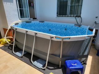 Piscina Bestway tubular - Azul