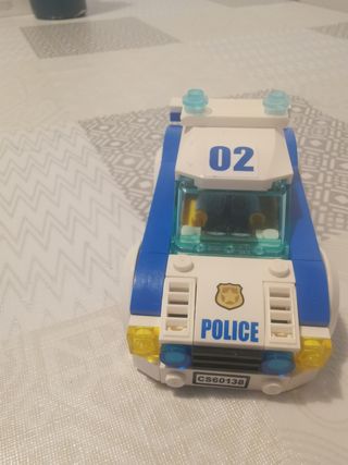 Lego Coche Policía referencia 60138