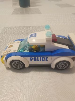 Lego Coche Policía referencia 60138