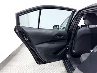 Toyota Corolla 1.8 125H ACTIVE TECH E-CVT SEDAN