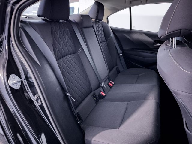 Toyota Corolla 1.8 125H ACTIVE TECH E-CVT SEDAN