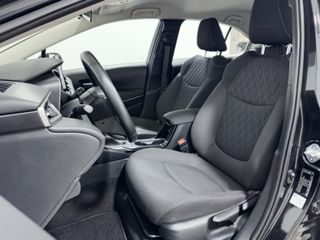 Toyota Corolla 1.8 125H ACTIVE TECH E-CVT SEDAN