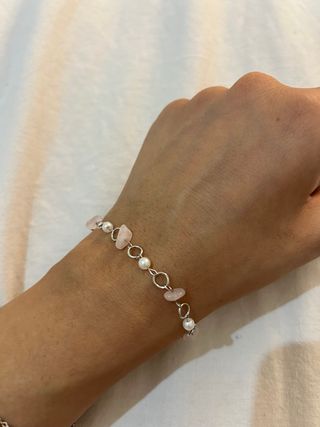 Bracciale acciaio con perle e quarzo rosa