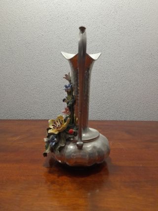 Brocca in Peltro 95% e ceramica Capodimonte
