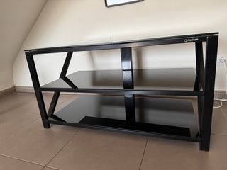 mesa Norstone para equipos de musica