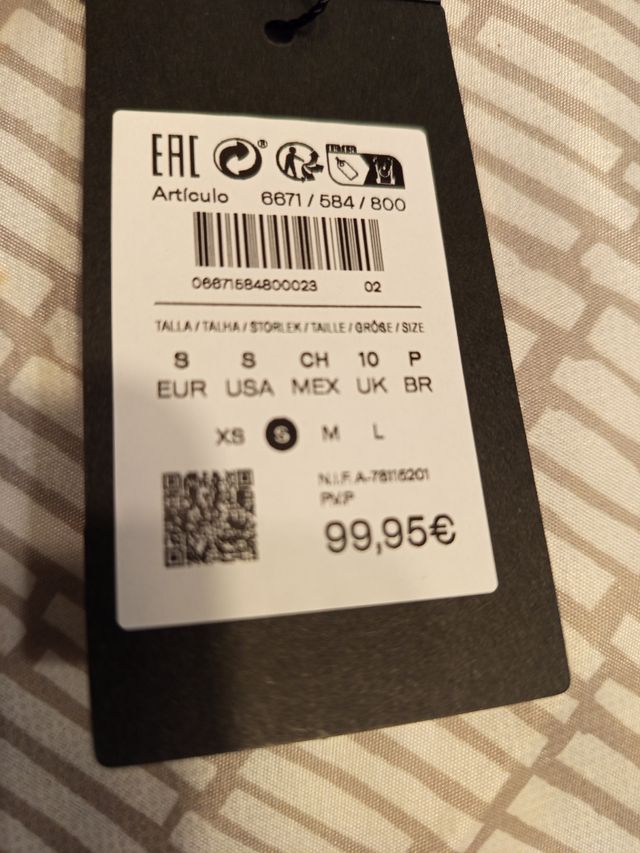 Vestido Massimo Dutti negro largo. De fiesta