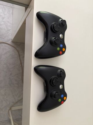 2 Mandos Xbox 360