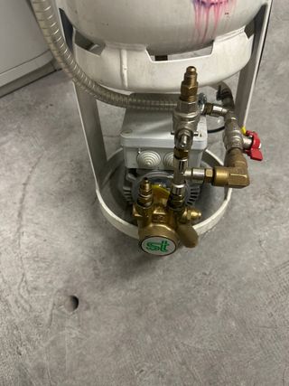 limpiadora de circuitos frigoríficos