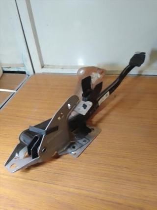 Pedal freno Ford Focus II Hatchback (2005-