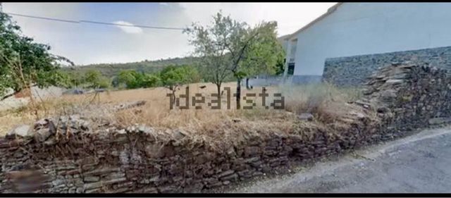 Terreno urbano en Salas de los Barrios. Ponferrada