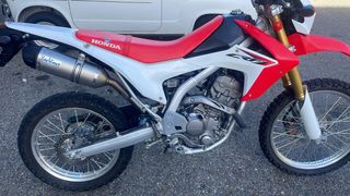 Moto Honda CRF L 250 2014 con Km3.236, como nueva.