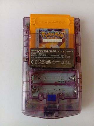 Game Boy Color morado