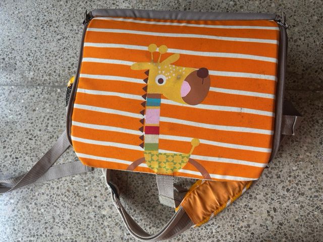 Silla elevadora portátil para niños