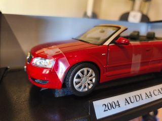 Audi A4 Cabriolet 2004 (1:18)