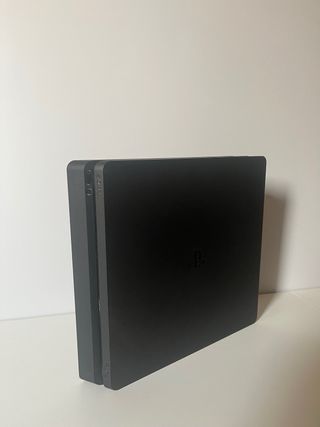 PS4 Slim 500GB + mando rojo