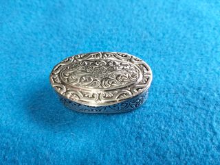 Pastillero oval plata antiguo