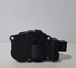 MOTOR APERTURA TRAMPILLAS CLIMATIZADOR 171009 BMW SERIE 1 BERLINA (E81/E87)