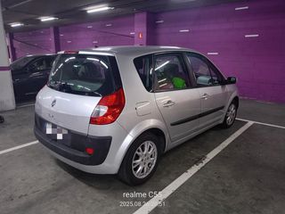 Renault Scenic 2010