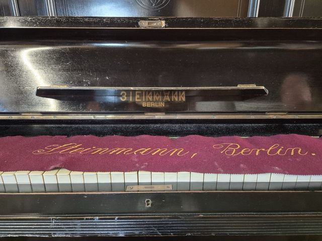 Pianoforte Verticale Steinmann Berlin