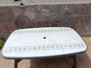 Tavolo da giardino Gran Mesa verde e bianco